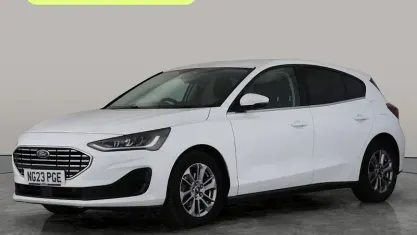 Used Ford Focus Titanium 125 HP (91 kW) 2023 White Hatchback