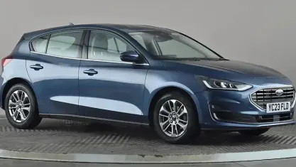 Usado Ford Focus Titanium 155 CV (114 kW) 2023 Azul Utilitario