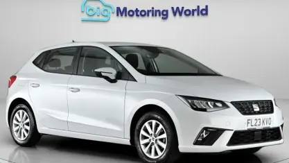Usado Seat Ibiza SE 80 HP (58 kW) 2023 Branco Citadino