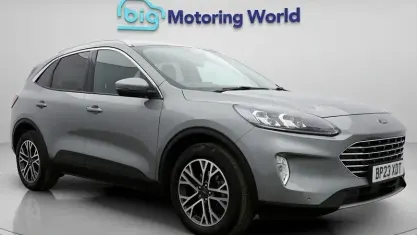Used Ford Kuga Titanium 150 HP (110 kW) 2023 Silver SUV