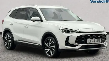 Used MG ZS Trophy 196 HP (144 kW) 2024 Solid  arctic white SUV