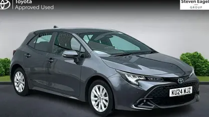 Used Toyota Corolla 140 HP (102 kW) 2026 Hatchback