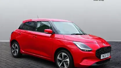 New Suzuki Swift 82 HP (60 kW) 2026 Red Hatchback