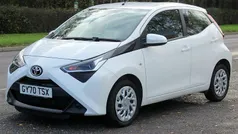 Used 2020 Toyota Aygo X-play Hatchback | £8,250 (Fair price)