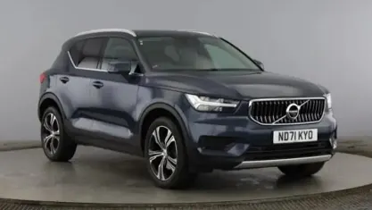 Used Volvo XC40 Inscription 197 HP (144 kW) 2021 Blue SUV