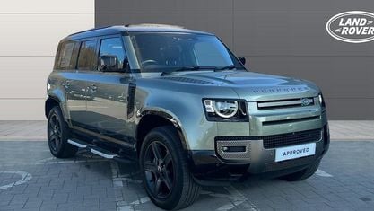 Begagnad Land Rover Defender SE Dynamic 300 HK (220 kW) 2023 SUV