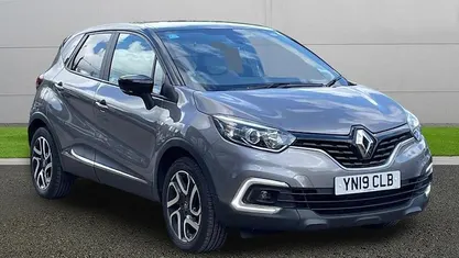 Used Renault Captur Iconic 90 HP (66 kW) 2019 SUV