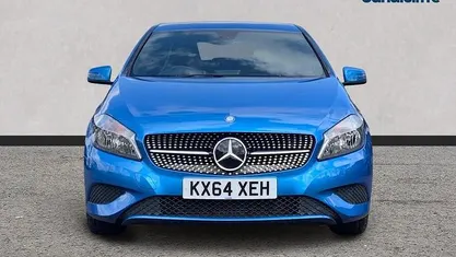 Used Mercedes A180 122 HP (89 kW) 2014 Blue Hatchback