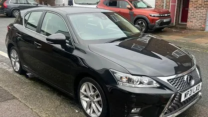 Black Used 2020 Lexus CT200h Hatchback | £15,099 (Fair price)