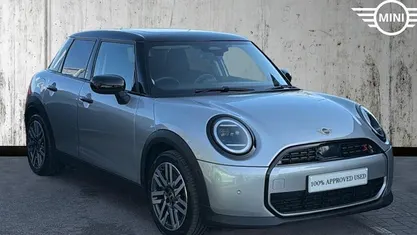 Used Mini Cooper Classic 150 kW (204 HP) 2026 Hatchback