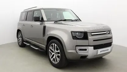 Usado Land Rover Defender 249 HP (183 kW) 2023 SUV