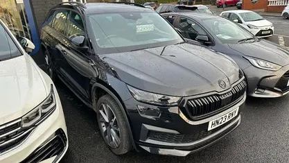 Used 2024 Skoda Kodiaq SportLine SUV | £30,490 (Good price)