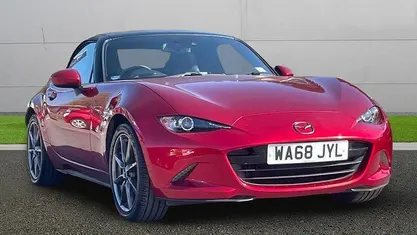 Used Mazda MX5 Inclusive 184 HP (135 kW) 2019 Red Cabriolet
