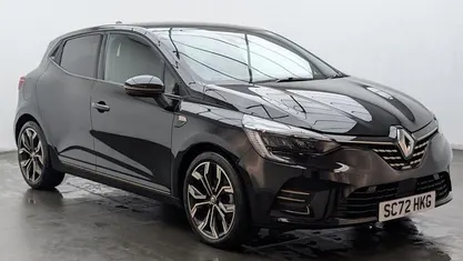 Used 2022 Renault Clio V SE Hatchback | £14,650 (Fair price)