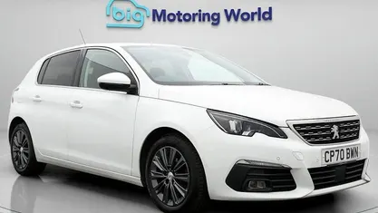 Used Peugeot 308 Allure Premium 131 HP (96 kW) 2021 Hatchback