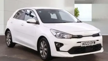 Used Kia Rio 120 HP (88 kW) 2022 White Hatchback