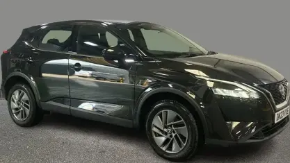 Used Nissan Qashqai Acenta Premium 140 HP (102 kW) 2023 Black SUV