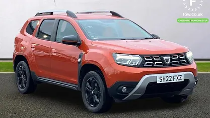 Orange Used 2022 Dacia Duster Extreme Estate | £16,199 (Fair price)