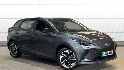 Used 2025 MG MG4 EV SE Hatchback | £17,595 (Super price)