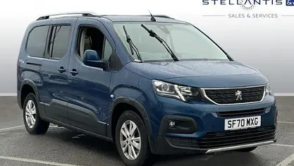 Used Peugeot Rifter Allure 102 HP (75 kW) 2023 MPV