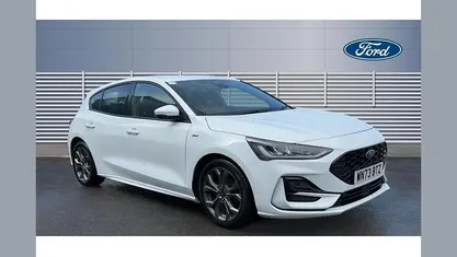 Used Ford Focus ST-Line 125 HP (91 kW) 2023 Hatchback