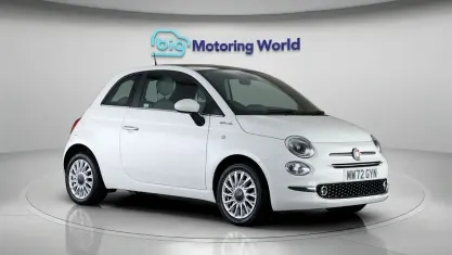Używany Fiat 500 Dolcevita 69 KM (50 kW) 2022 Biały Hatchback