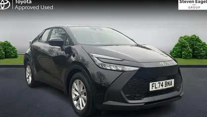 Used Toyota C-HR 140 HP (102 kW) 2026 SUV