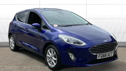 Used Ford Fiesta Zetec 86 HP (63 kW) 2018 Blue Hatchback
