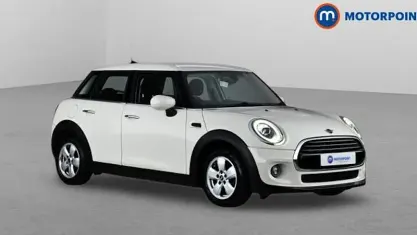 Used Mini Cooper Classic 136 HP (100 kW) 2020 White Hatchback