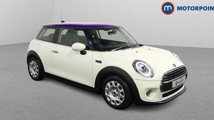 Używany Mini ONE Classic 102 KM (75 kW) 2021 Biały Hatchback