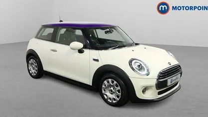 Used Mini ONE Classic 102 HP (75 kW) 2021 White Hatchback