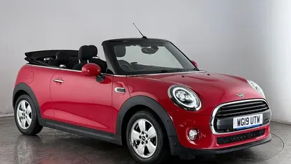 Used Mini Cooper Cabriolet Classic 136 HP (100 kW) 2019 Red Cabriolet