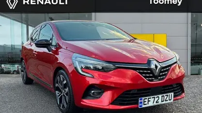 Used Renault Clio Techno 90 HP (66 kW) 2023 Red Hatchback