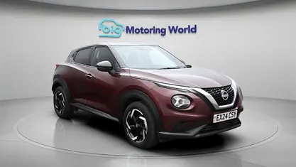 Used Nissan Juke N-Connecta 114 HP (83 kW) 2023 Red SUV
