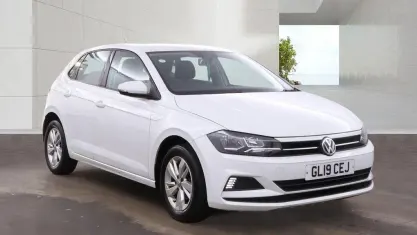 Used VW Polo SE 80 HP (58 kW) 2019 White Hatchback