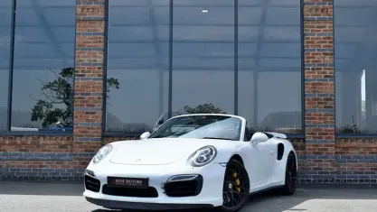 Used Porsche 991 560 HP (411 kW) 2015 White Coupe
