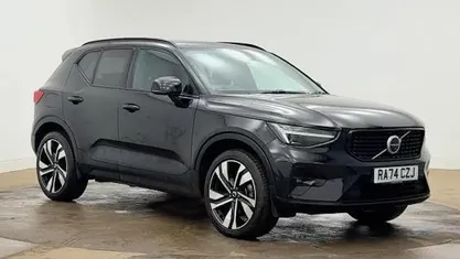 Used Volvo XC40 Ultra 197 HP (144 kW) 2025 SUV