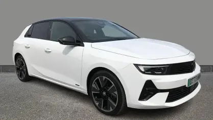 Used Vauxhall Astra Ultimate 114 kW (156 HP) 2026 Hatchback