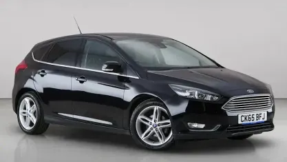 Used Ford Focus Titanium 120 HP (88 kW) 2015 Black Hatchback
