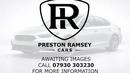 Used Land Rover Defender SE Dynamic 300 HP (220 kW) 2023 SUV