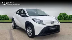 Pure white Used 2022 Toyota Aygo PURE Hatchback | £11,825 (Fair price)