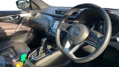 Begagnad Nissan Qashqai S 116 HK (85 kW) 2018 Vit SUV