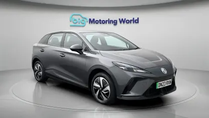Used MG MG4 EV SE 319 kW (435 HP) 2023 Grey Hatchback