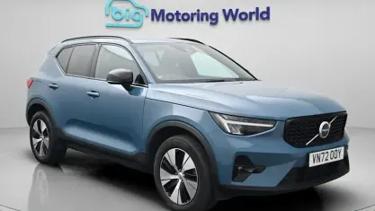 Used Volvo XC40 Plus 211 HP (155 kW) 2022 Blue SUV