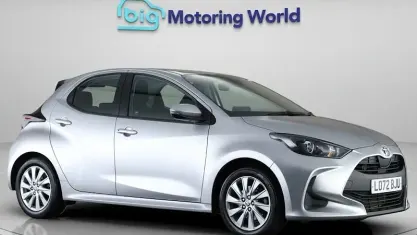 Used Toyota Yaris 116 HP (85 kW) 2023 Silver Hatchback