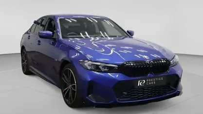 Usado BMW 330e M Sport 292 CV (214 kW) 2023 Azul Berlina