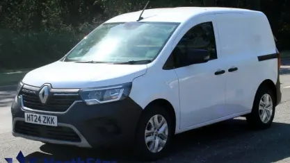 Used Renault Kangoo 95 HP (69 kW) 2023 White MPV