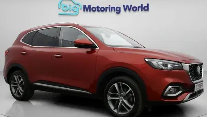 Used MG HS Exclusive 162 HP (119 kW) 2023 Red SUV