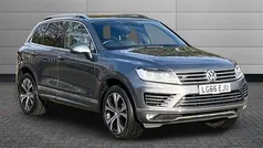 Grey Used 2016 VW Touareg R-line SUV | £19,695 (Good price)