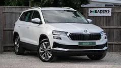 Moon white metallic Used 2025 Skoda Karoq SE SUV | £25,695 (Fair price)